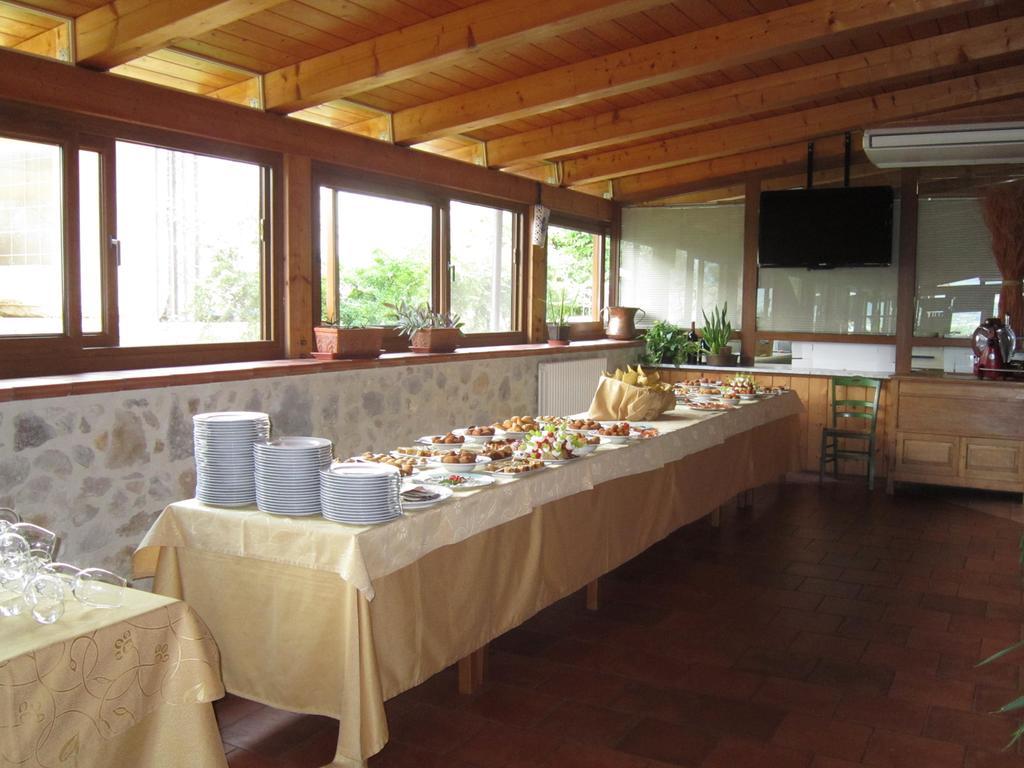 La Radice Hotel Paganica Luaran gambar